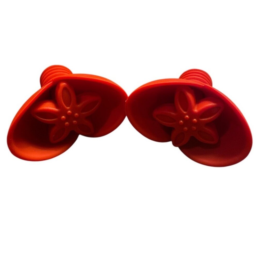 Temp-Tations by Tara Flowered Wine Stoppers set of 2-Silicone